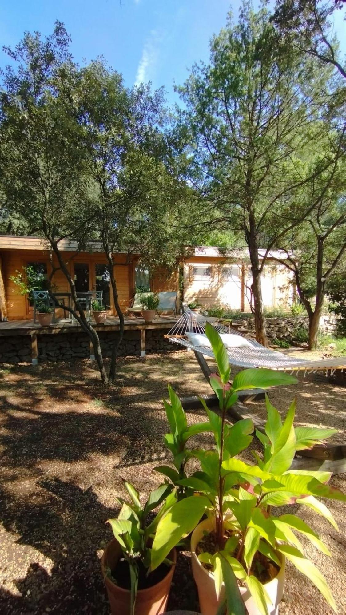 La Bergerie Des Colles Acomodação com café da manhã Entrecasteaux Exterior foto